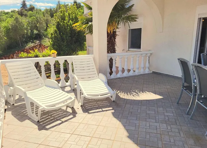 Апартаменты Rita