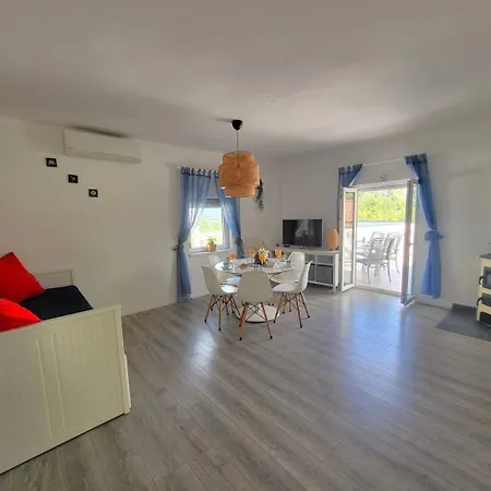 Apartamento Rita Posedarje